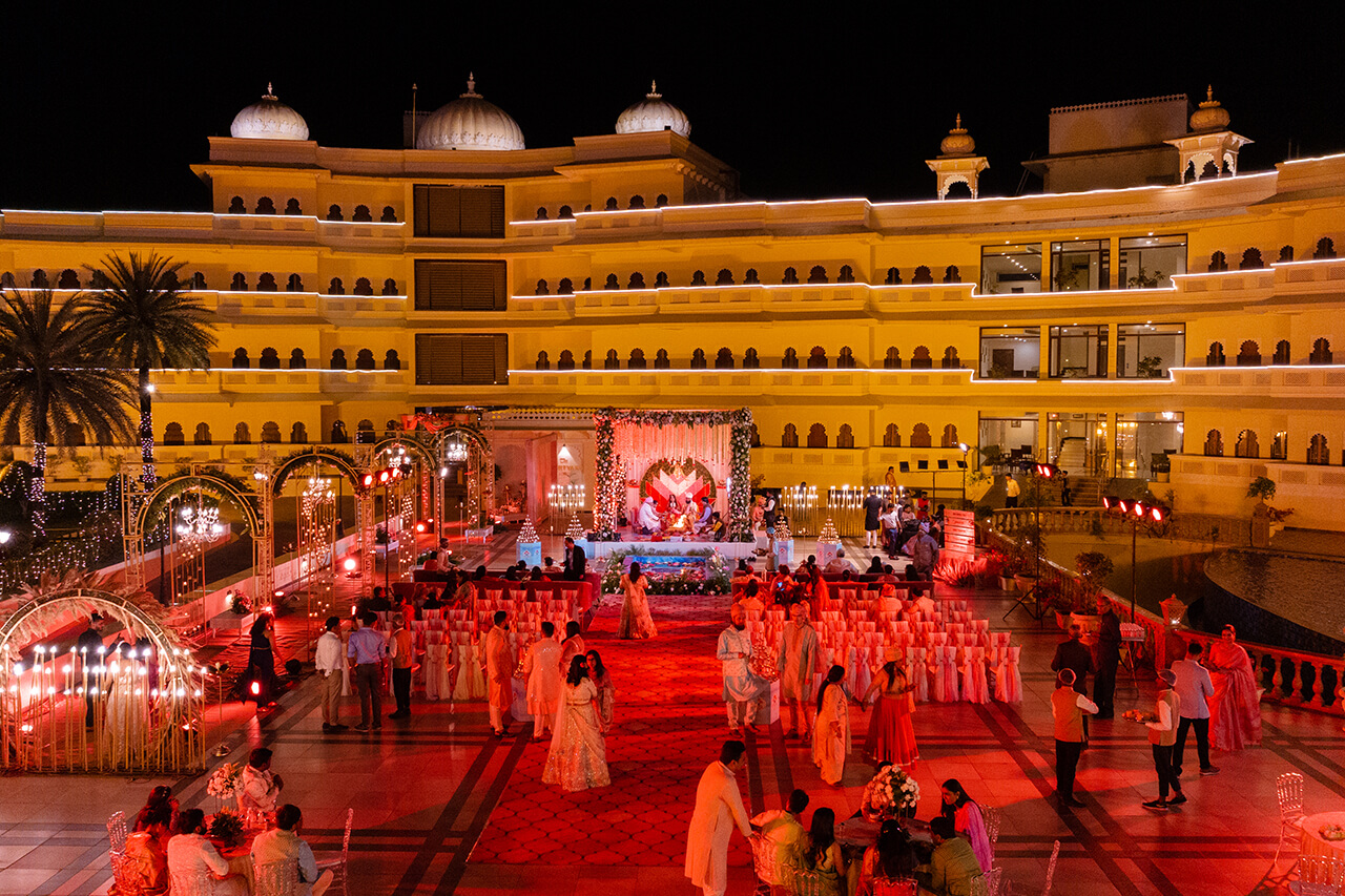 labh garh resort udaipur: Udaipur's top 4 star resorts, Udaipur's top 4 star Hotels