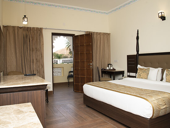 Luxury Room Labhgarh