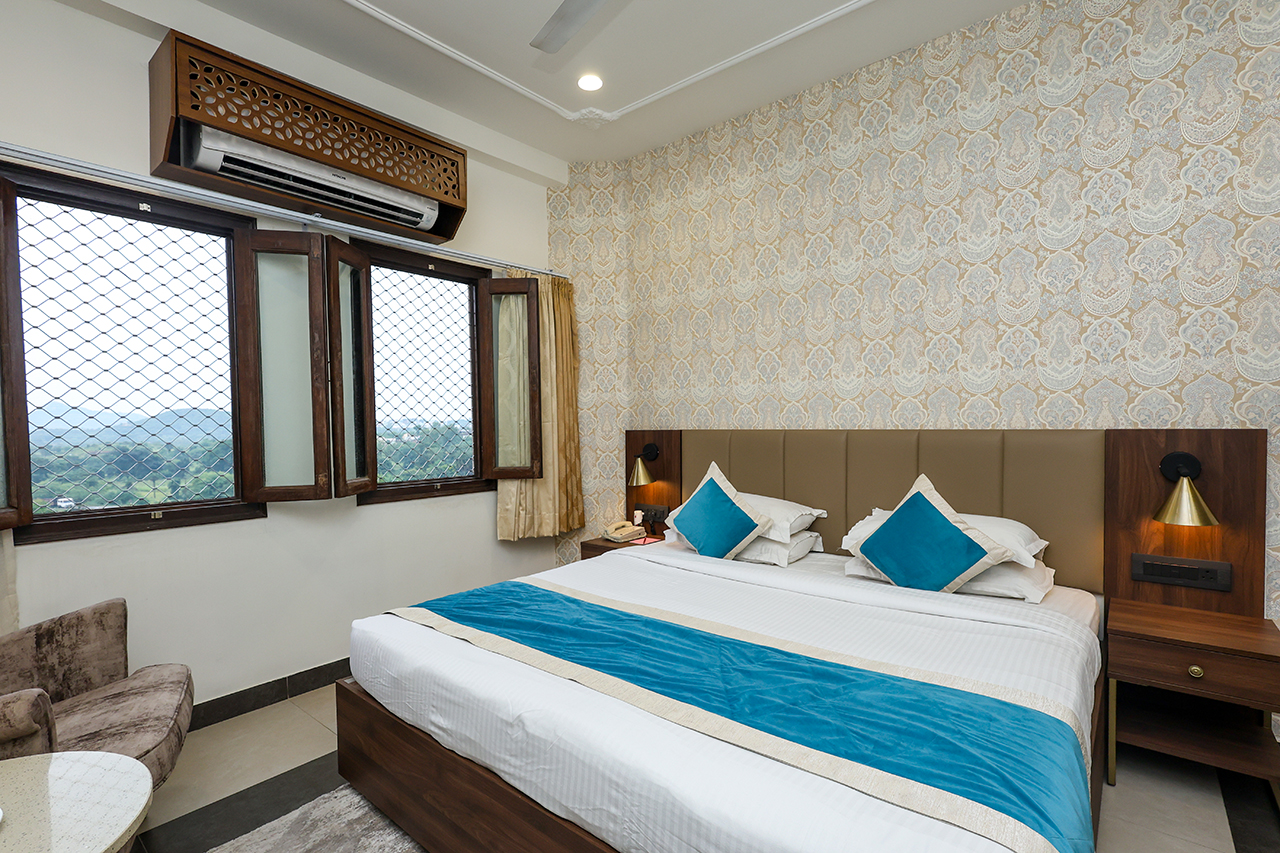 Labh Garh Palace - book best hotel udaipur