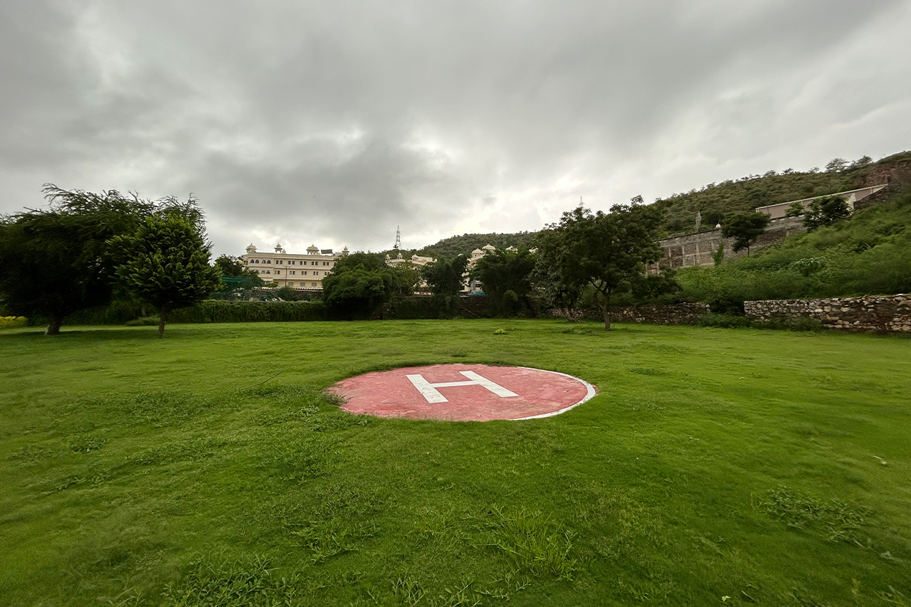 Helipad Garden: Best wedding venue in Udaipur