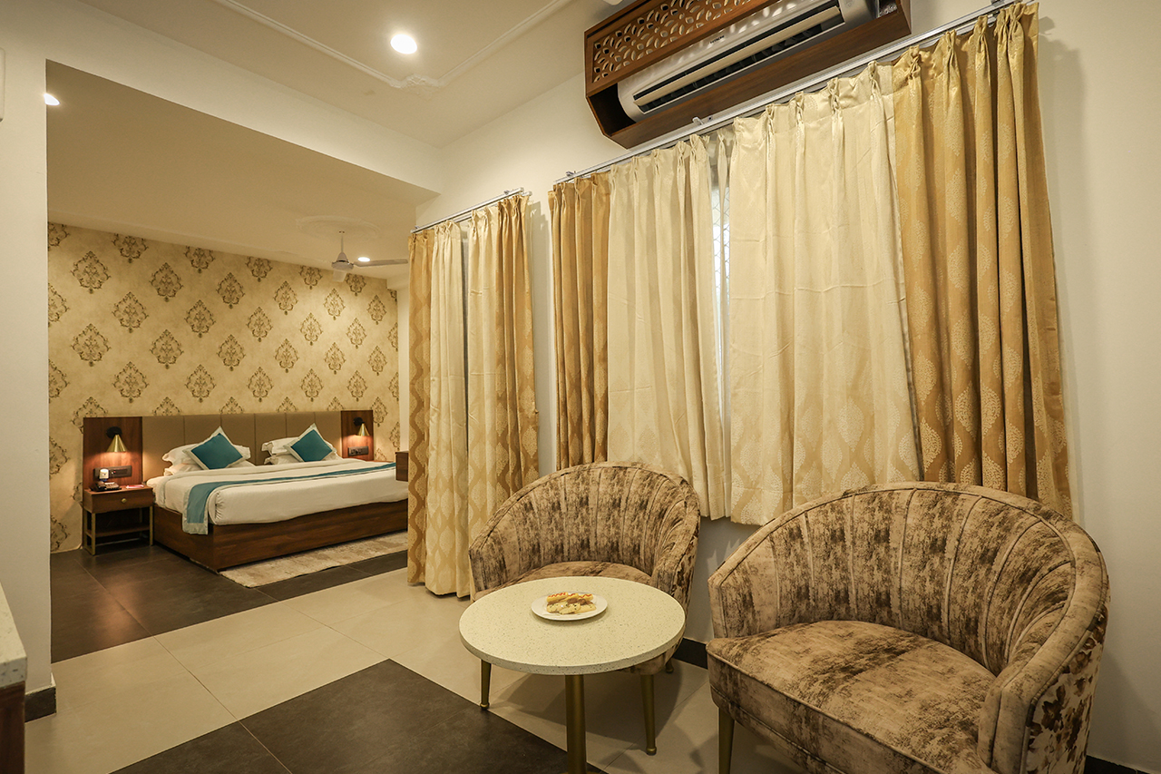 Labh Garh Super Deluxe Rooms: Book Super Deluxe Rooms in Udaipur